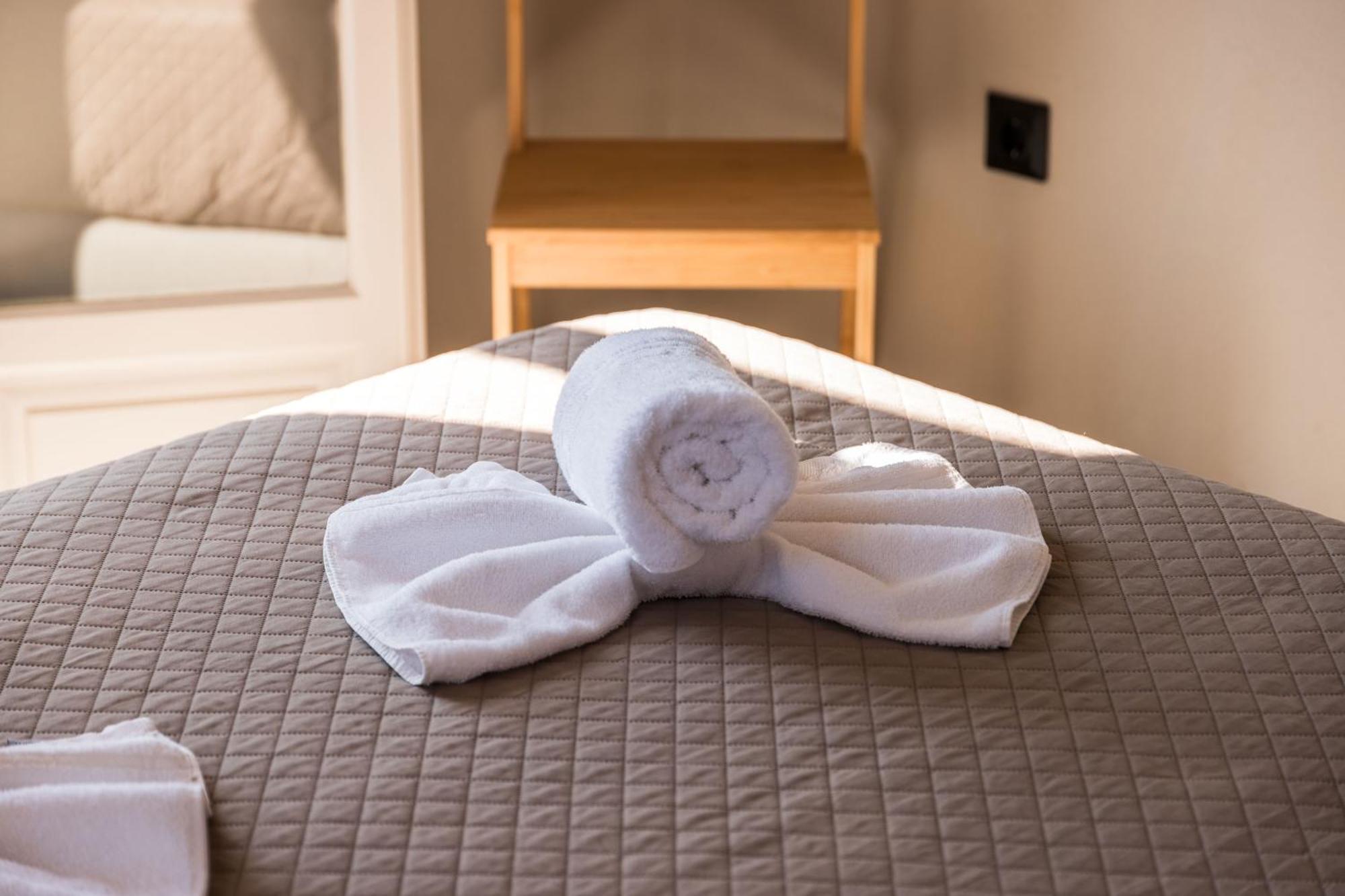 Paradise (adults Only) 3*