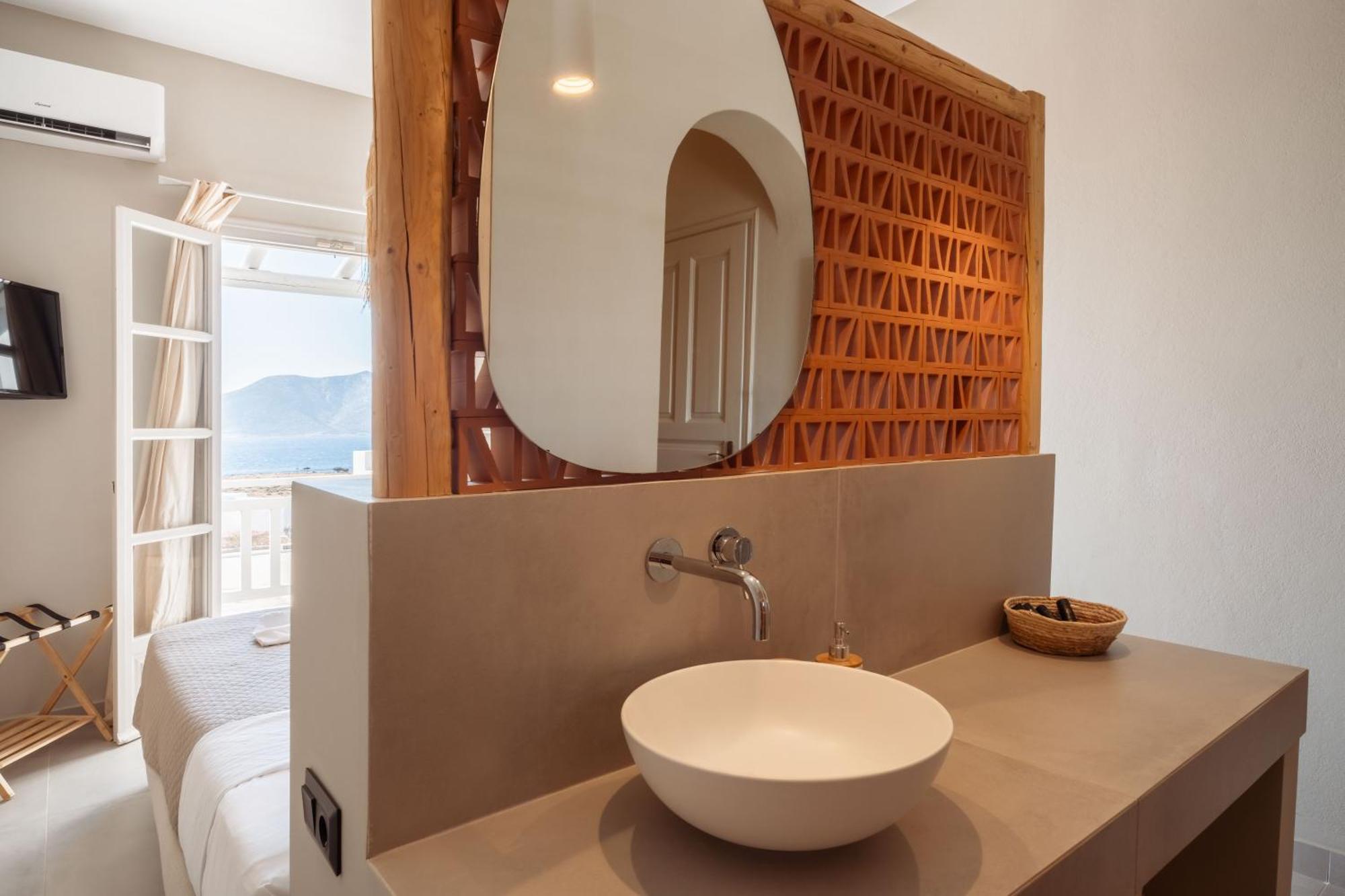 Hotel Paradise (adults Only) 3*