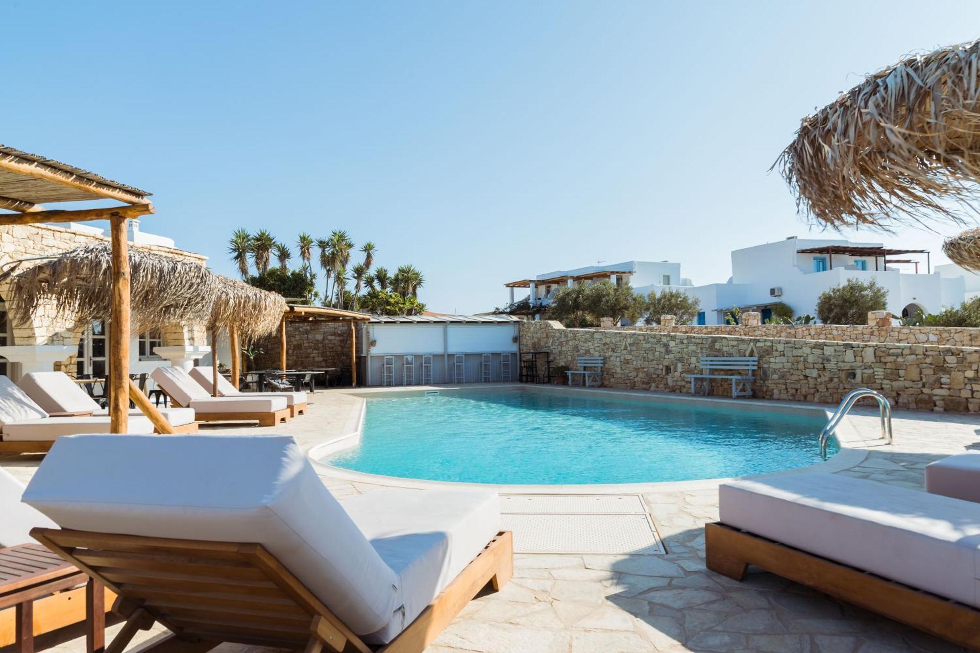 Hotel Paradise (adults Only)
